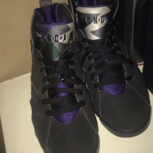 Jordan’s grey and purple